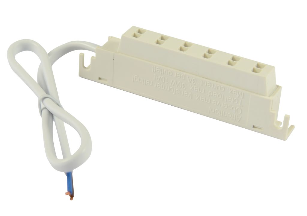 LED Verteiler 6-fach AMP Buchsen Niedervoltverteiler für LED- oder  Halogenbeleuchtung