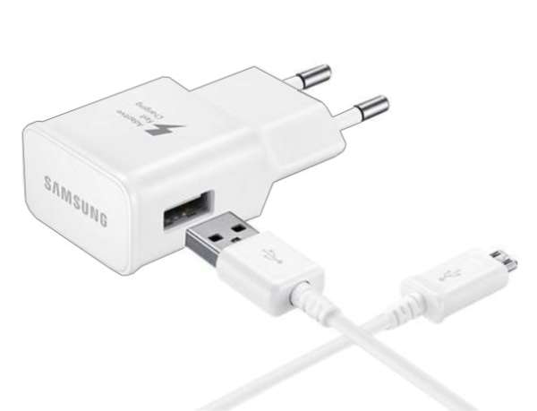 USB Netzteil Schnellladegerät Ladegerät mit USB-C Kabel in WEISS
